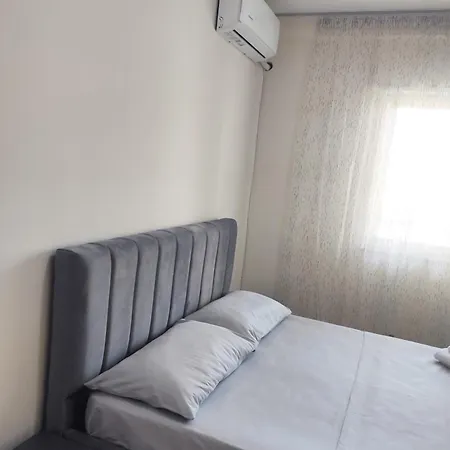 Kledia's Modern Apartman *