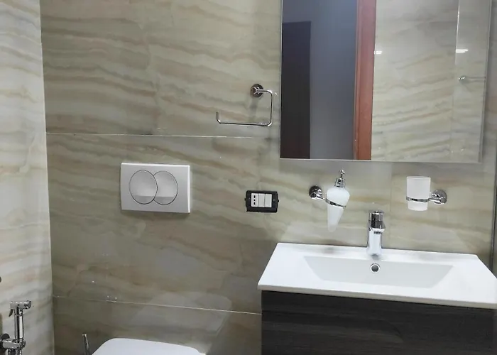 Kledia's Modern Apartamento