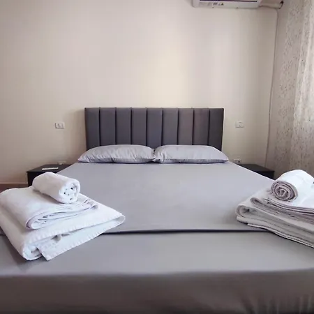 Appartamento Kledia's Modern Tirana