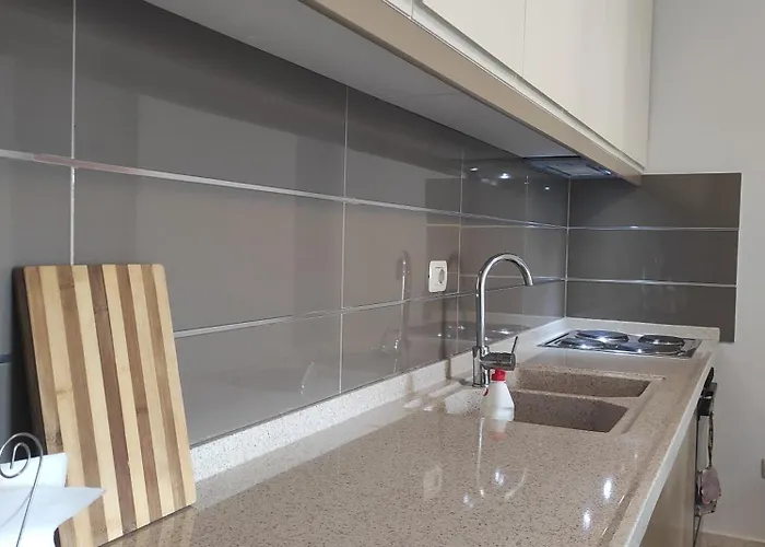 Kledia's Modern * 地拉那