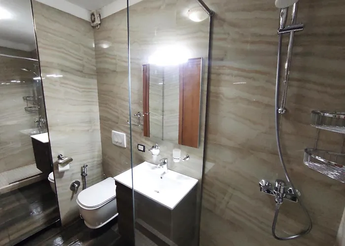 Kledia's Modern * 地拉那